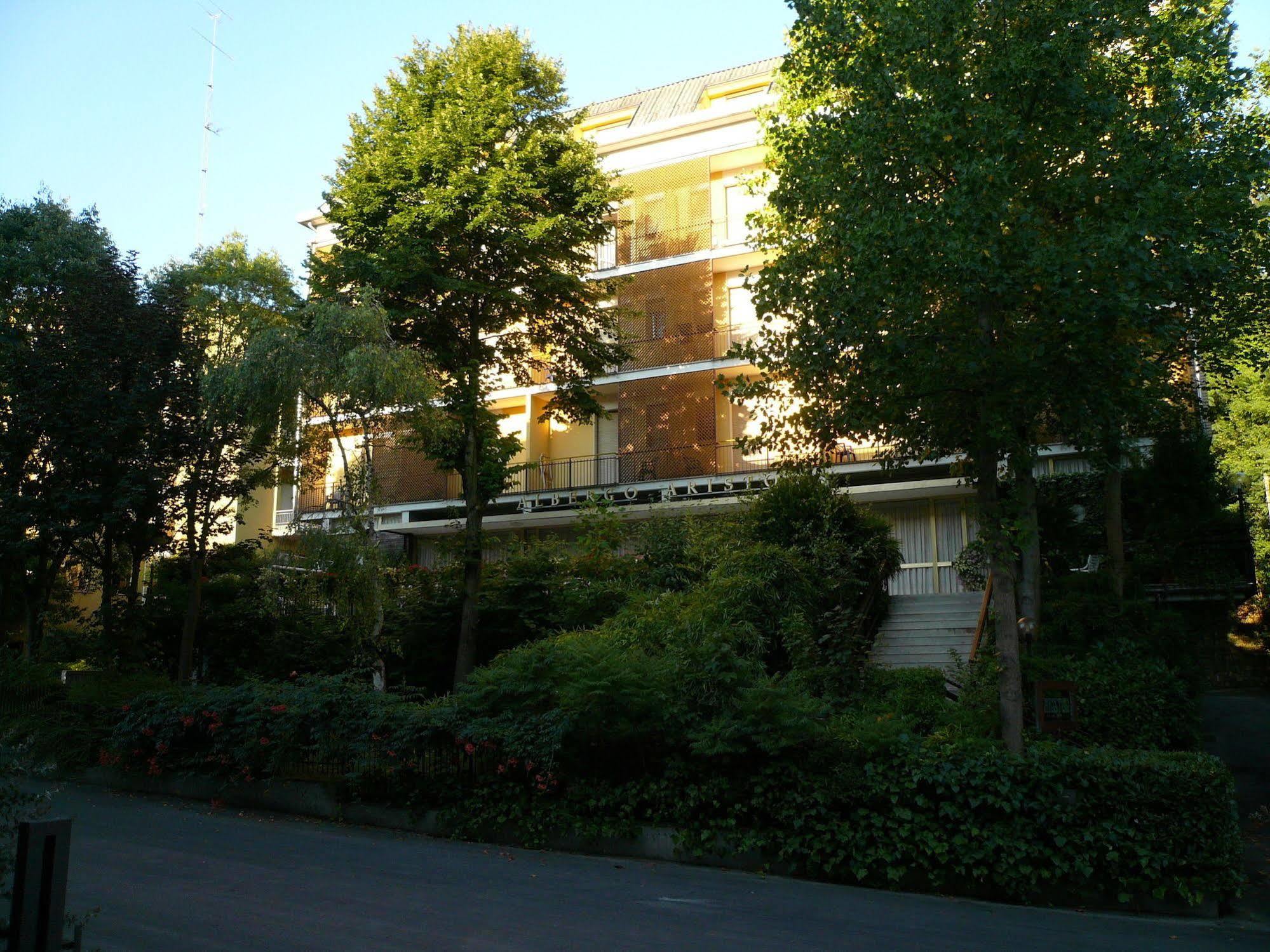 Albergo Ariston Tabiano Terme Exteriér fotografie